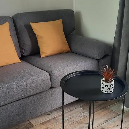 Apartamento Surf Shack 2 - Mit Gemeinschaftsbad, Blick Auf Den Deich, Gemeinschaftsgarten Und Wlan, 200m Zum Strand, Parkplatz, Promenade In 10 Minuten Erreichbar *